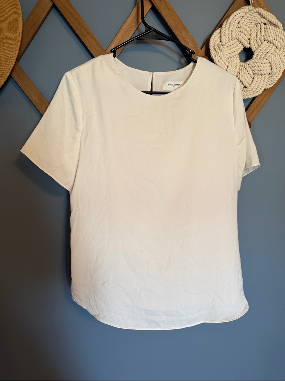 Banana Republic Cream Short-Sleeve Blouse